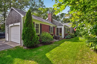 7 Bent Bluff Lane, Yarmouth, MA 02675 - Photo 3