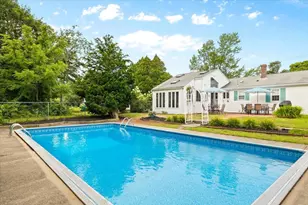 33 Homestead Ln, Falmouth, MA 02536 - Photo 11