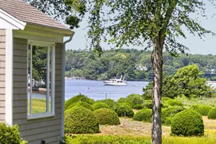 35 Blue Heron Dr, Barnstable, MA 02655 - Photo 11