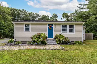 23 Highview Avenue, Mashpee, MA 02649 - Photo 1