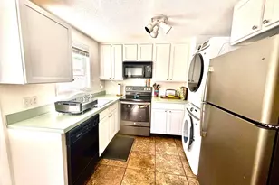 11 Stanley St, Oak Bluffs, MA 02557 - Photo 7