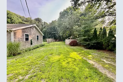 11 Stanley Street, Oak Bluffs, MA 02557 - Photo 17