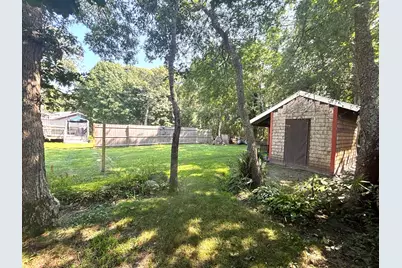 11 Stanley Street, Oak Bluffs, MA 02557 - Photo 15