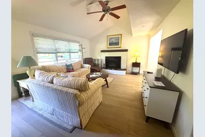 11 Stanley Street, Oak Bluffs, MA 02557 - Photo 5