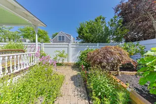4 Atwood Ave, Provincetown, MA 02657 - Photo 31