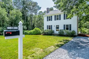 19 Waltham Cir, Yarmouth, MA 02673 - Photo 3
