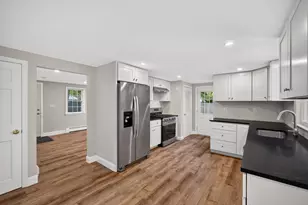 41 Old School House Rd, Barnstable, MA 02672 - Photo 7
