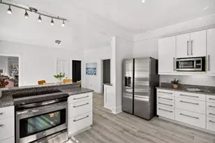 1 Main St, Falmouth, MA 02540 - Photo 31