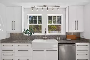 1 Main St, Falmouth, MA 02540 - Photo 29