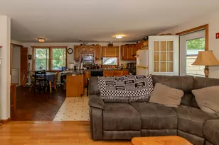 2 Winemack St, Oak Bluffs, MA 02557 - Photo 5