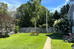 124 Skiff Ave, Tisbury, MA 02568 - Photo 15