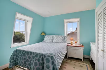 27 Beach Road, Oak Bluffs, MA 02557 - Photo 17
