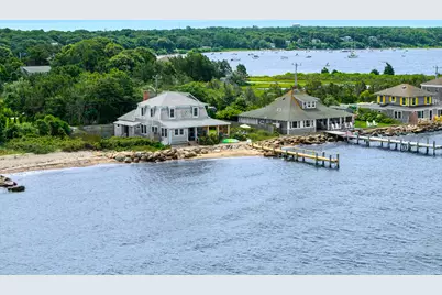 27 Beach Road, Oak Bluffs, MA 02557 - Photo 31