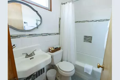 382 Main Street, Falmouth, MA 02540 - Photo 9