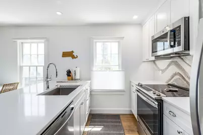 8 Atlantic Avenue #UNIT A, Provincetown, MA 02657 - Photo 7