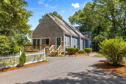 42 Mattapan Street, Falmouth, MA 02540 - Photo 3