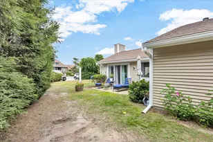 37 Ships View Terrace, Bourne, MA 02532 - Photo 3