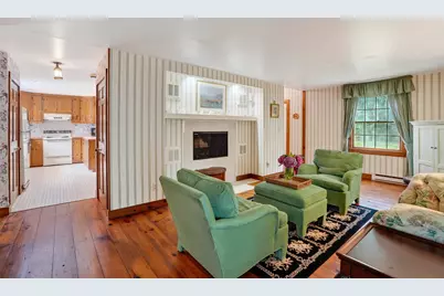 9 Marthas Road, Edgartown, MA 02539 - Photo 5