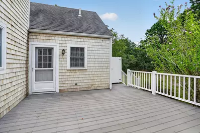 9 Marthas Road, Edgartown, MA 02539 - Photo 15