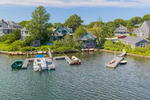 16 Millfield St, Falmouth, MA 02543 - Photo 3