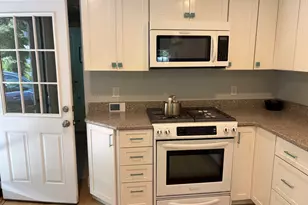 31 Garrison Rd, Falmouth, MA 02540 - Photo 5