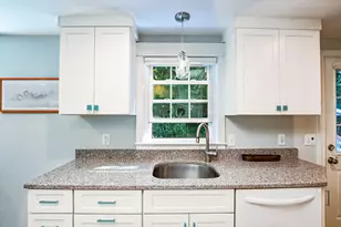 31 Garrison Rd, Falmouth, MA 02540 - Photo 7