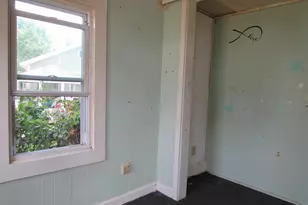 60 11th St, Wareham, MA 02558 - Photo 17