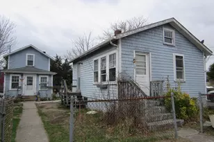 60 11th St, Wareham, MA 02558 - Photo 1