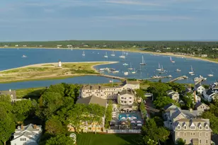 131 N Water St, Edgartown, MA 02539 - Photo 1