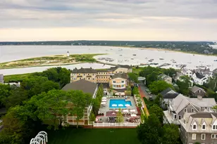 131 N Water St, Edgartown, MA 02539 - Photo 1