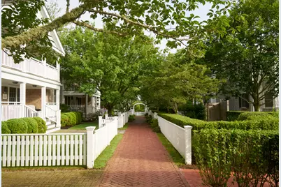 131 N Water Street #UNIT 22, Edgartown, MA 02539 - Photo 3