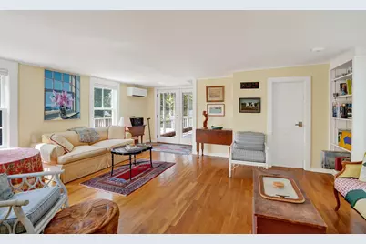 88 Franklin Street, Tisbury, MA 02568 - Photo 9