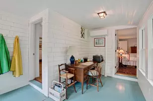 88 Franklin St, Tisbury, MA 02568 - Photo 45