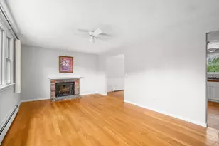 317 Megan Rd, Barnstable, MA 02601 - Photo 3