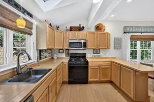 68 Horseshoe Bend Way, Mashpee, MA 02649 - Photo 17