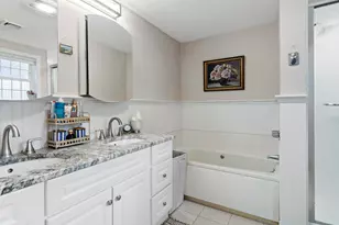 195 Falmouth Rd, Mashpee, MA 02649 - Photo 17