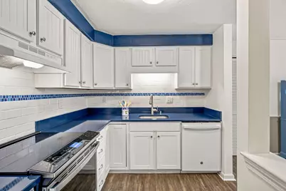 2 Englewood Drive #APT H3, Harwich, MA 02645 - Photo 13