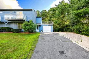 29 Surrey Ln, Bourne, MA 02532 - Photo 1