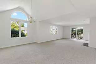 125 Leisure Green Dr, Mashpee, MA 02649 - Photo 5