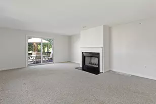 125 Leisure Green Dr, Mashpee, MA 02649 - Photo 5
