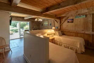 21 Island Inn Rd, Oak Bluffs, MA 02557 - Photo 11
