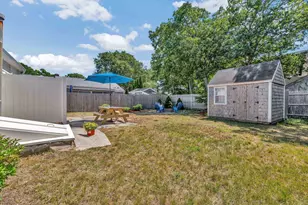 3 Danbury St, Yarmouth, MA 02664 - Photo 33