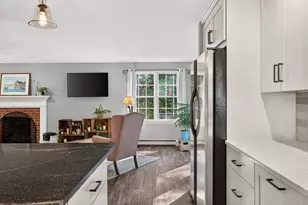 11 Burbank St, Sandwich, MA 02563 - Photo 13