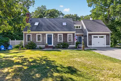 11 Burbank Street, Sandwich, MA 02563 - Photo 1