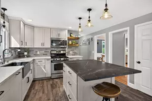 11 Burbank St, Sandwich, MA 02563 - Photo 15