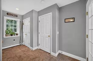 11 Burbank St, Sandwich, MA 02563 - Photo 9