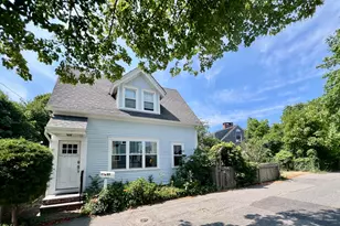 27 Montello St, Provincetown, MA 02657 - Photo 27
