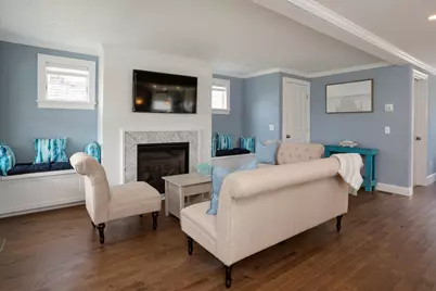 2 Worcester Avenue, Bourne, MA 02553 - Photo 9