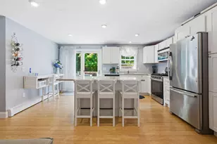 15 Commercial St, Yarmouth, MA 02664 - Photo 9