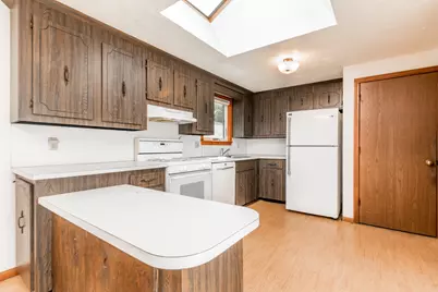 8 Laura Lane, Bourne, MA 02553 - Photo 15